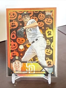 Aggiornamento Topps 2023 Seth Lugo Jack O Lantern SP arancione e nero US182 - Foto 1 di 2