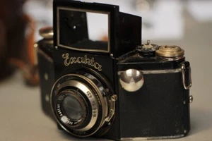 Rare Ihagee Exakta 35mm Film Camera – Vintage Germany + Lens & Case | Tested - Picture 1 of 24