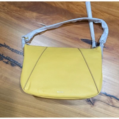 NUEVO CON ETIQUETAS Fossil Skylar Cuero Cartera Bolso de Mano Ocre Dorado Amarillo NUEVO Bandolera Foto 1 de 4