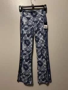 Adidas Girls M (10/12) Flare Leg Active Pants Crew Blue Camo Print NWT Slim Fit - Picture 1 of 5