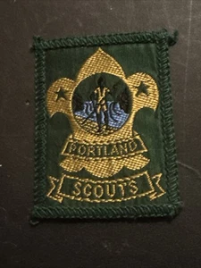 UK Boy Scouts Badge Portland District - Picture 1 of 3
