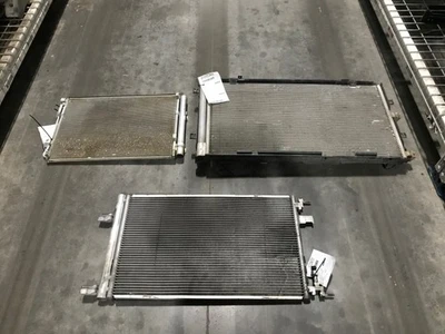 Dodge Durango 2011-2025 condensador de aire acondicionado 107 k OEM Foto 1 de 4