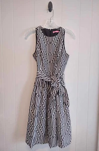 Isaac Mizrahi | Black & White Abstract A-Line Sleeveless Dress Size M - Picture 1 of 9