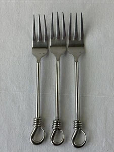 Gourmet Settings GS Stainless Silver Twist Salad Forks Set of 3 forks 18/10 - Picture 1 of 5