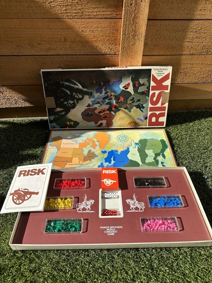 1975 Risk Board Game Parker Brothers Complete in Very Good Condition - Image 1 of 4