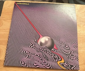 Currents by Tame Impala (Record, 2015) - Picture 1 of 9