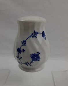 Churchill Inghilterra Finlandia PEPPER SHAKER - Foto 1 di 5