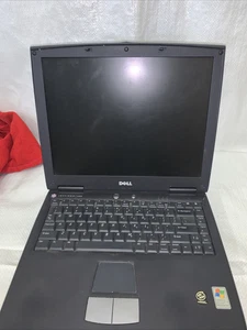Dell Inspiron 2600 - Old School 14.1" w/ Floppy/DVD/1.2GHz Celeron/WinXP PARTS