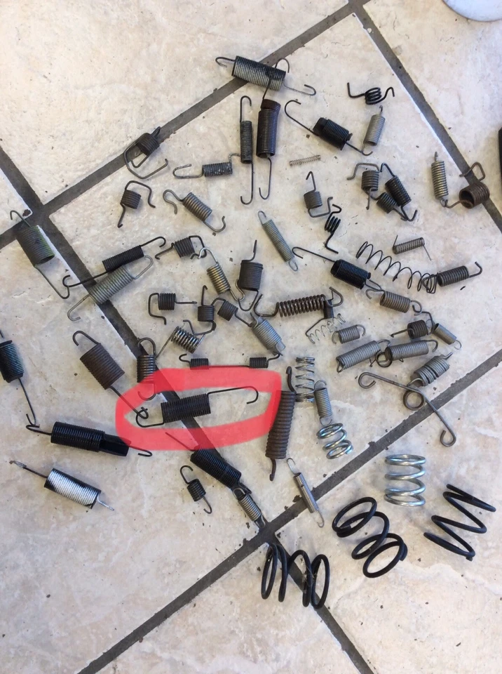 Lexus is Toyota Pickup Truck 4Runner T-100 freno/pedal embrague resorte de retorno Foto 1 de 1