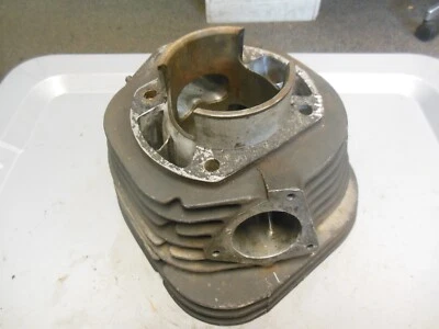 Cilindro Kawasaki OEM 1975-1976 KX400 11005-148-21 Foto 1 de 4