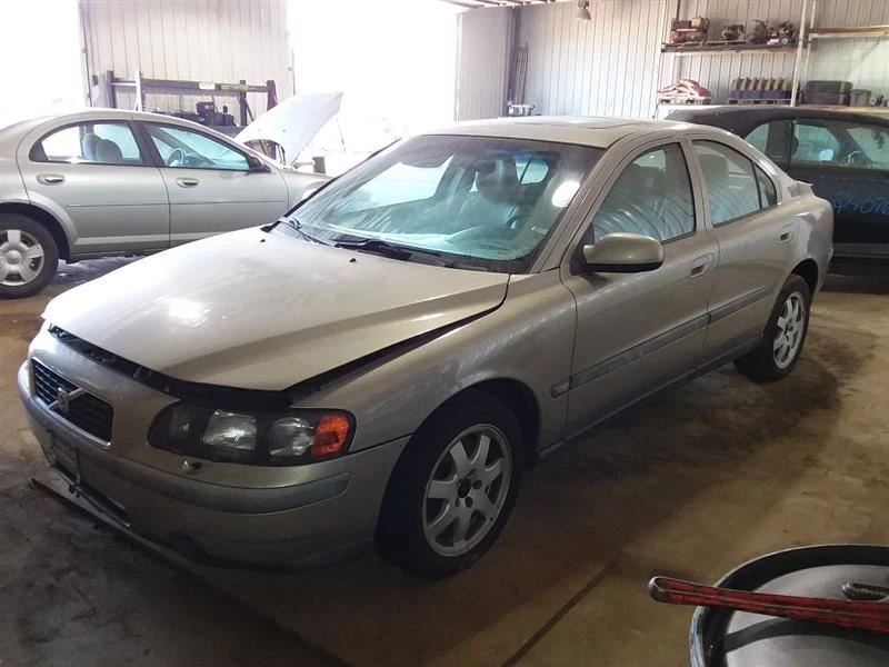 Cacerola de aceite sedán sin sensor de aceite compatible con 01-09 VOLVO 60 SERIES 1993394 Foto 1 de 4