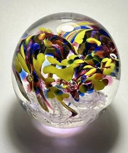 3” Vintage Multicolored Yellow/Blue/Red/White Paperweight Unsigned - Picture 1 of 3