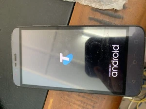 Blade ZTE Telstra A462 - Picture 1 of 3