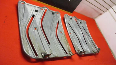 1972 1973 CHRYSLER IMPERIAL NEW YORKER NEWPORT REAR DOOR WINDOW TRACK 4 DOOR HT - Image 1 of 4