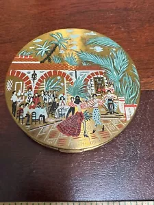 VINTAGE LE RAGE COMPACT W/ SPANISH DANCERS ART DECO W/ BRUSH & POWDER 1950s - Picture 1 of 6