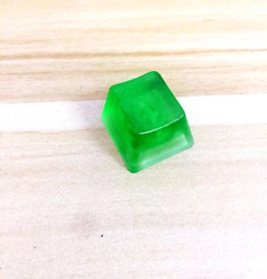 Pure Resin Transparent Backlit Keycap R4 OEM for Cherry MX Mechanical Keyboard - Image 1 of 4