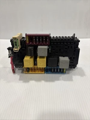 2014 Mercedes W166 ML350 Front Relay Fuse Box Right Side 1669063801 OEM - Image 1 of 4