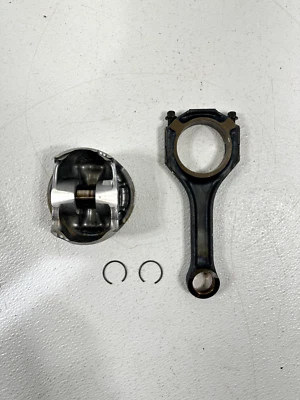 2014-2020 MERCEDES-BENZ S550 4.6L PISTÃO DE MOTOR E CONJUNTO DE BIELA FABRICANTE DE EQUIPAMENTO ORIGINAL - Imagem 1 de 4