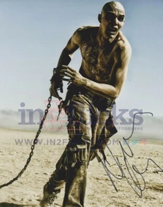 Nicholas Hoult AUTOGRAPH Mad Max Fury Road SIGNED IN PERSON 10x8 Photo COA - Foto 1 di 2