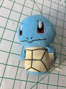 Hallmark Itty Bittys Pokémon Scoiattolo 4" Peluche Peluche Tartaruga Mini Fagioli - Foto 1 di 7