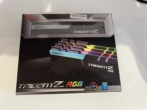 Trident Z RGB Series (Intel XMP) DDR4 RAM 32GB (4x8GB) 3200MT/s CL16-18-18-38... - Bild 1 von 4