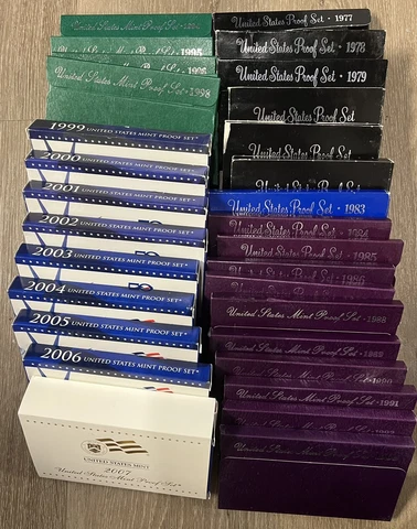 1977-2007 Proof Sets In OGP, 31 Sets Cover