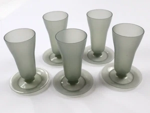 5 VTG Tupperware Ice Cream Parfait Pudding Dessert Cups W/Base 754-28 NO LIDS - Picture 1 of 6