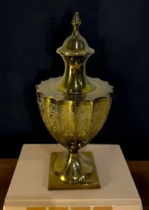 Vtg Ethan Allen Collector’s Classics Etched Brass Temple Jar Lidded Vase Urn - Picture 1 of 12