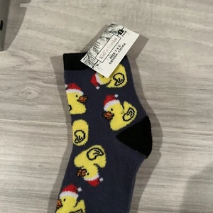 Rubber Duck Santa's Hat Socks Size 7-8.5 - Picture 1 of 2