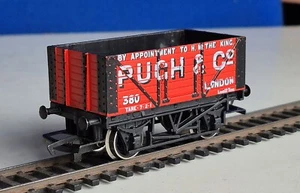 Hornby R010, 7 Plank Wagon Pugh & Co, Red livery, Excellent, Boxed - Picture 1 of 6
