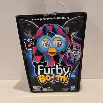 Hasbro Furby бум! 2013 Игрушка синий черный розовый новый - Изображение 1 из 4