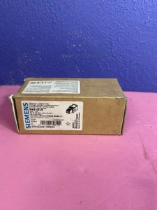 Siemens 3RH2244-1BB40 Contactor Relay - Picture 1 of 5