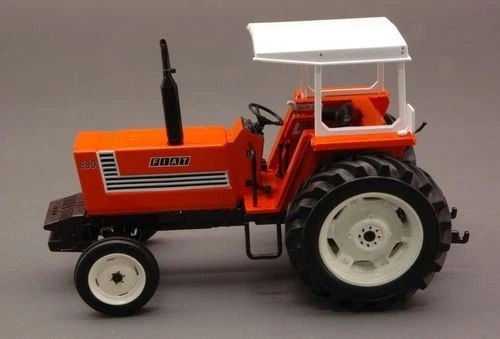 Replicagri REPLI078 FIAT 880 1:32 Modellino - Immagine 1 di 1