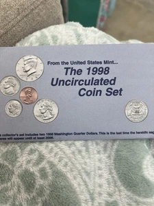 1998 US Mint Uncirculated Coin Set Denver Philadelphia OGP - Picture 1 of 9