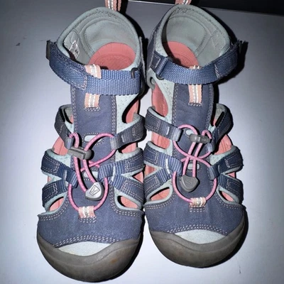 Sandalias de agua Keen unisex para niños Seacamp 2 CNX punta cerrada piedra pedernal onda del océano 7 Foto 1 de 4