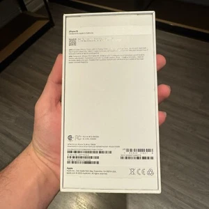 iphone 15 débloqué 128go blanc - Photo 1 sur 5