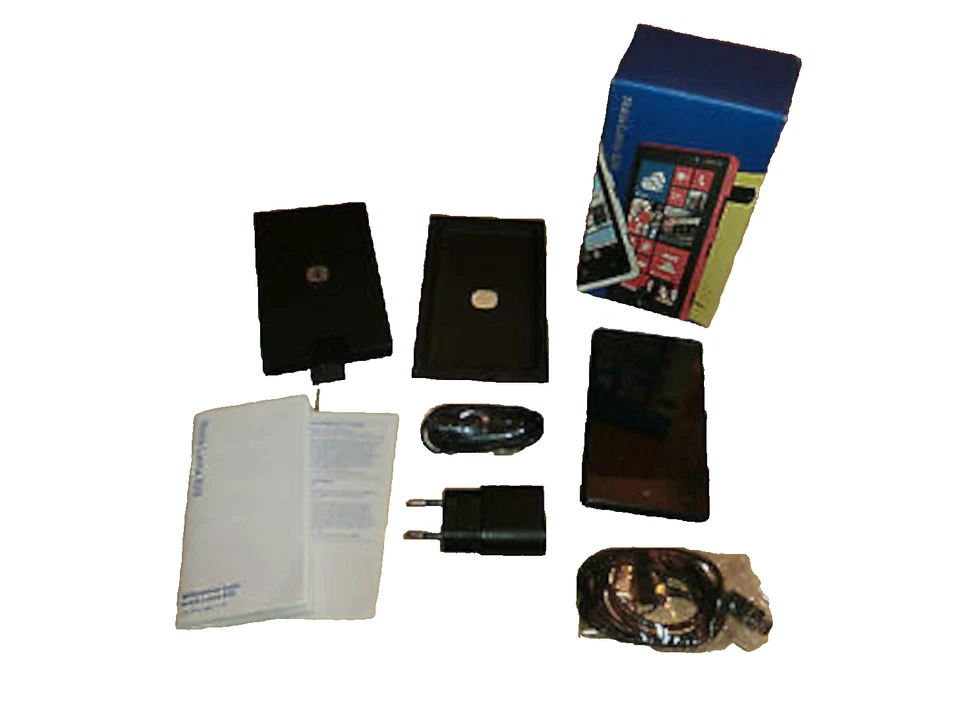 Nokia Lumia 820 in OVP, 8GB, LTE, NFC, ohne Simlock, 2 Jahre Garantie - Bild 1 von 1