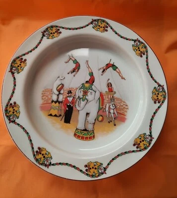 JOHN MADDOCK & SON'S LTD RARE VINTAGE CIRCUS DESIGN BABY DISH/ BOWL - image 1 of 4