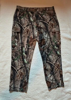 Cabela's Pants 44 Tall Lightweight Camo Mossy Oak Cargo Hunting 44x33 - Image 1 of 4