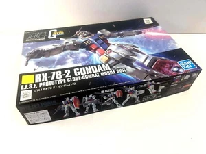 Bandai RX-78-2 Gundam EFSF Prototype Close-Combat Mobile Suit Model Kit 2015 - Picture 1 of 3