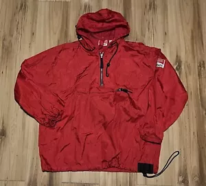 De Colección Marlboro Unlimited Rojo Pullover Lluvia Rompevientos Chaqueta Embalable Para Hombres Grande - Imagen 1 de 5