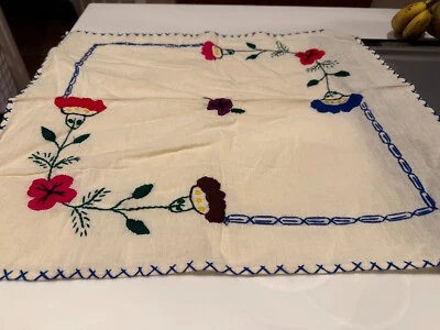 Vtg SQUARE Linen Completed Needlepoint Table Topper 23" X 23" POPPIES BLUE DESIG - Image 1 of 3