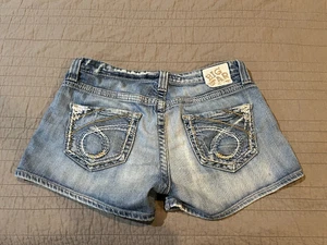 Damen Big Star Casey Distressed niedrige Passform verwaschen blau Jeansshorts Größe 31 x 3 - Bild 1 von 7