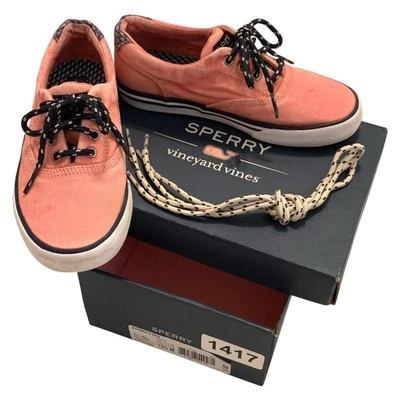 Sperry Vineyard Vines Collab Childrens Canvas Sneakers Size 13.5 Used w/Box - Image 1 of 4