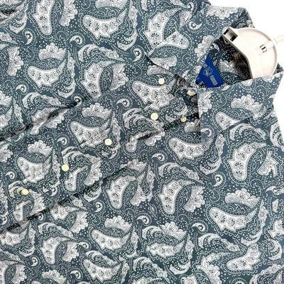 Camisa Alan River Hombre Estampado Paisley Negra Blanca Grande Manga Corta Algodón Foto 1 de 4