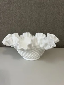 Vintage Fenton White Milk Glass Hobnail Ruffled Edge Bowl Dish - Picture 1 of 4