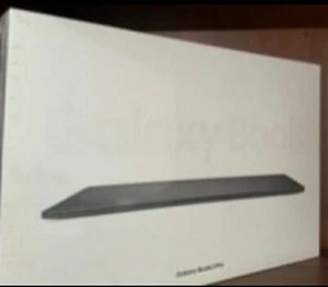 Laptop Samsung Galaxy Book3 Pro 14 - Zdjęcie 1 z 4