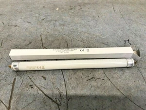 3 x 6W Flourescent Tube Lamp Light 220-240V 2700K 50/60Hz 6240-99-996-2240 - Picture 1 of 6