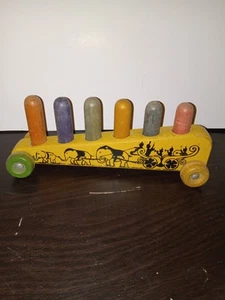 Vintage Old Wooden Pull Toy - Picture 1 of 8