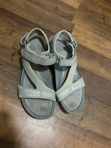 Bare Traps Donatella Womens Sandal 10M Grey Outdoor Comfort - Imagen 1 de 2